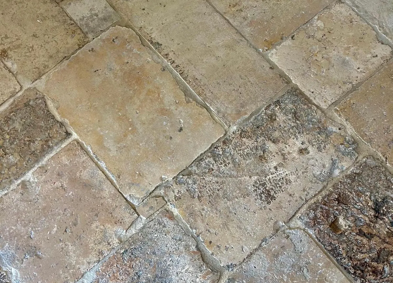 Apartament Ground Stone Bari