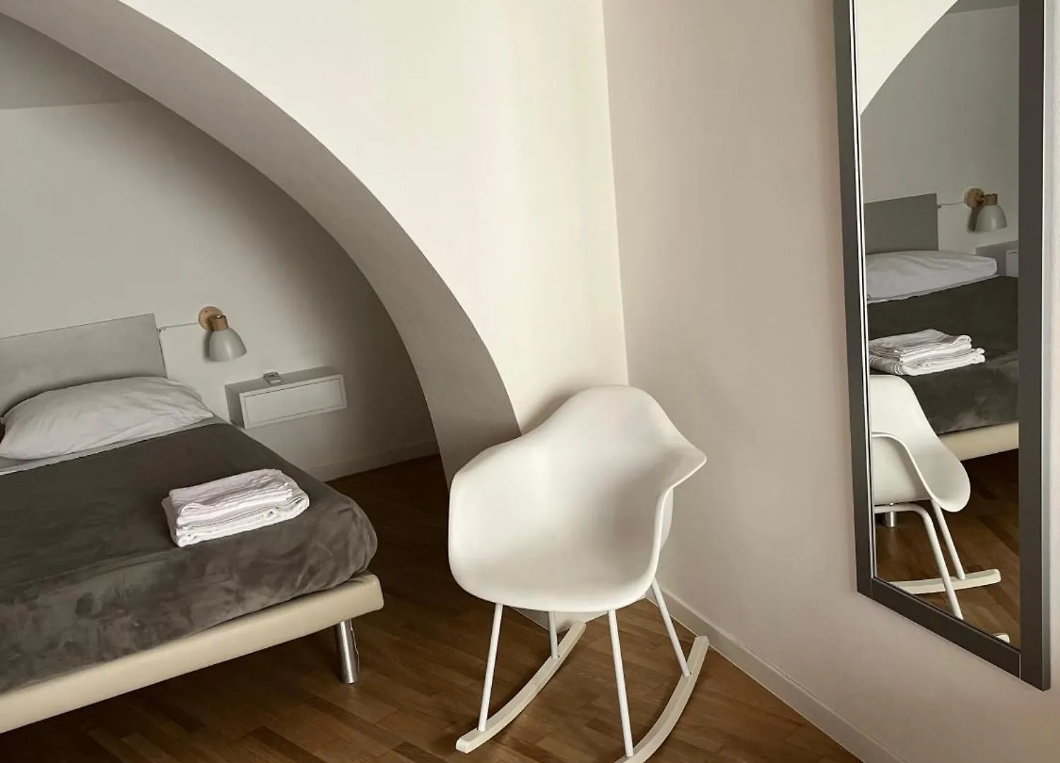 Ground Stone Apartment Bari Italy